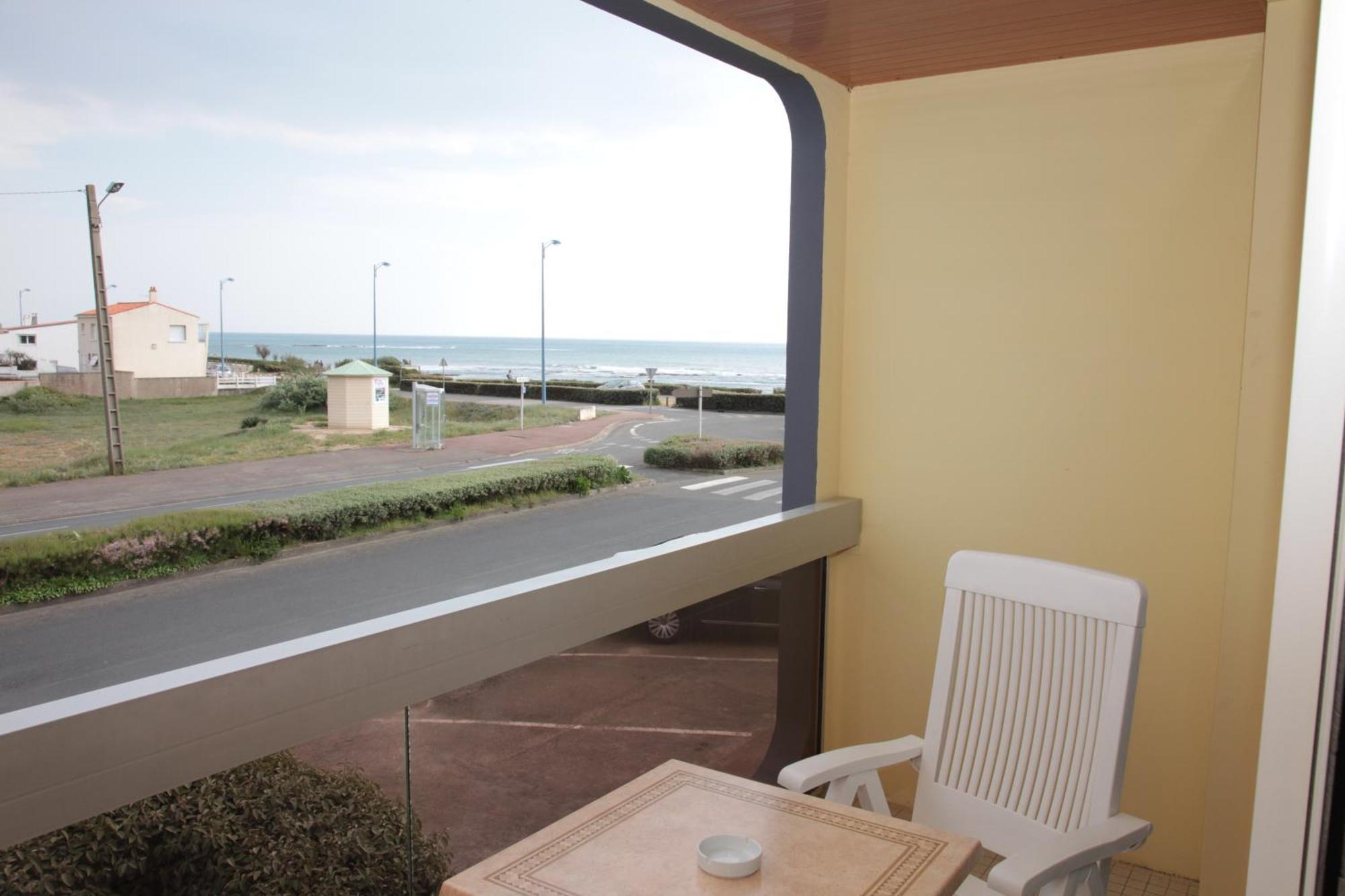Logis Hotellerie Les Brisants , Restaurant J M Perochon Brétignolles-sur-Mer Dış mekan fotoğraf